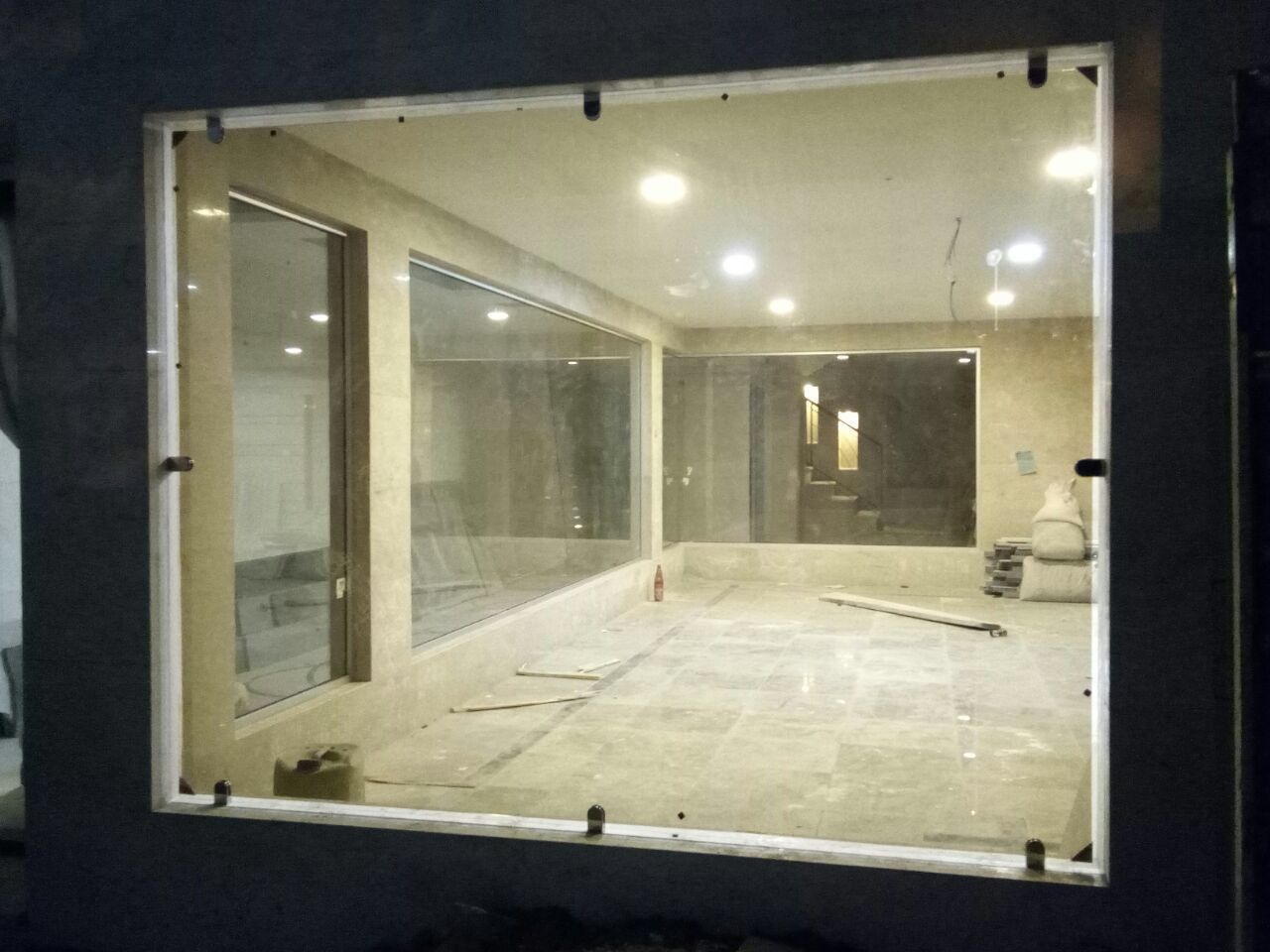 تولید و اجرا نمای شیشه ای کرتین وال سلیمانی در رستم آباد